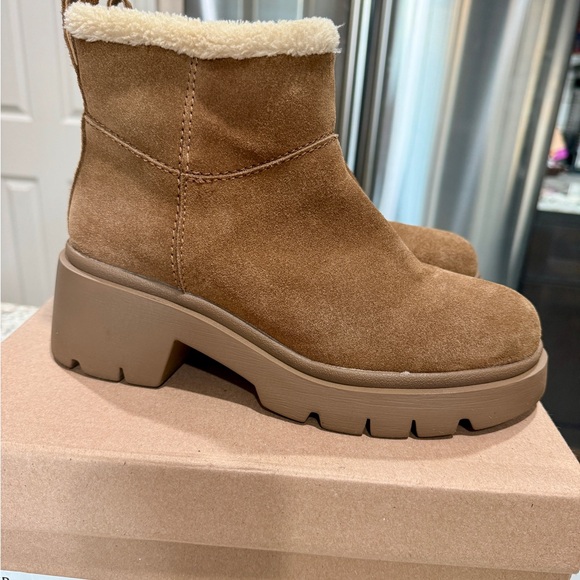 Steve Madden Suede Hatcher Bootie - Picture 4 of 13